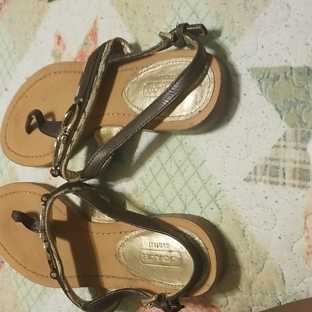 Sandals - Picture 3 of 3